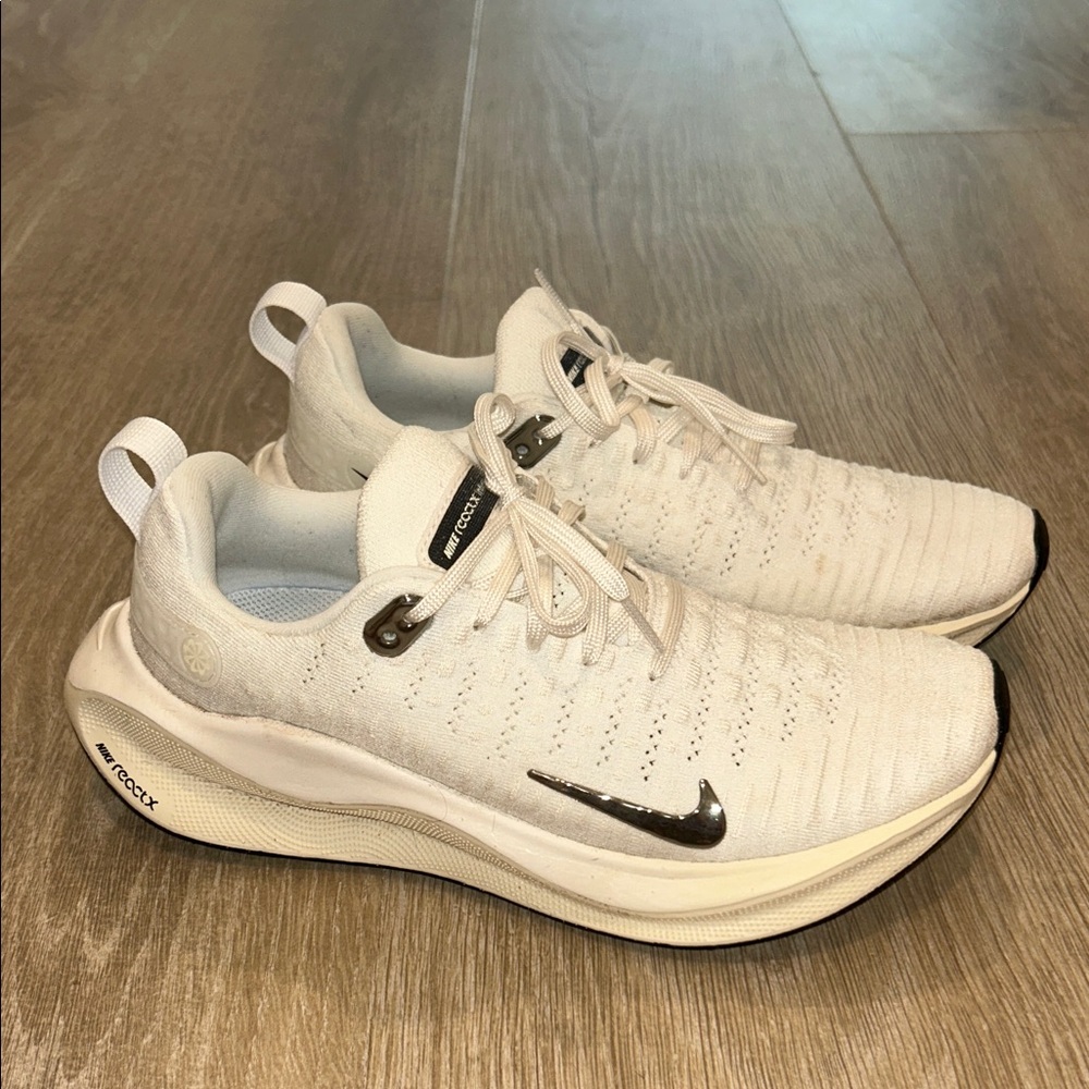 Nike White reactX Infinity Run 4 Running Sneakers
